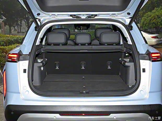 奇瑞汽車 風(fēng)云T6 2024款 試裝車