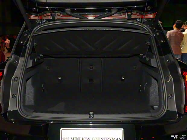 MINI JCW MINI JCW COUNTRYMAN 2024款 2.0T JOHN COOPER WORKS