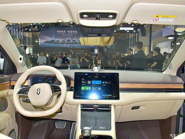 AITO 问界 问界M7 2024款 1.5T 智驾四驱Max版 5座