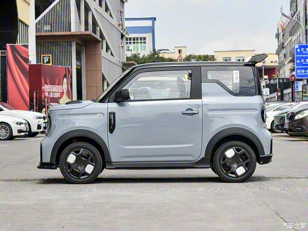 吉利汽车 熊猫 2024款 200km 熊猫卡丁