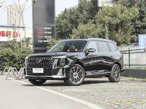 广汽乘用车 传祺ES9 2024款 PHEV 143km 贺岁版 广汽乘用车 传祺ES9 2024款 PHEV 143km 贺岁版