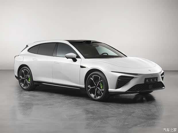 合众汽车 哪吒S猎装 2024款 纯电 四驱版 合众汽车 哪吒S猎装 2024款 纯电 四驱版