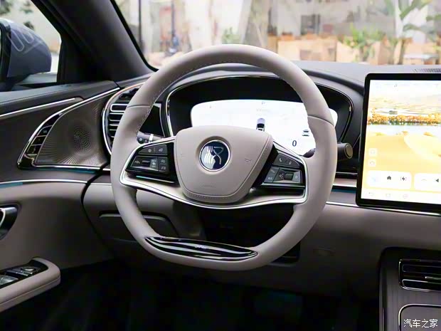 比亚迪 汉 2024款 EV 荣耀版 715KM前驱旗舰型 比亚迪 汉 2024款 EV 荣耀版 715KM前驱旗舰型