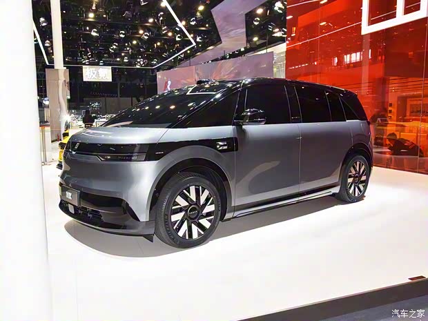 极氪 极氪MIX 2024款 三元锂 高配版 极氪 极氪MIX 2024款 三元锂 高配版