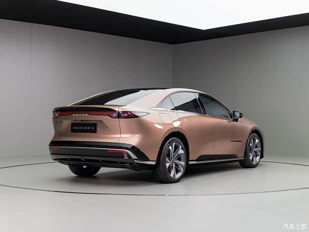 长安马自达 马自达EZ-6 2024款 混动版 长安马自达 马自达EZ-6 2024款 混动版
