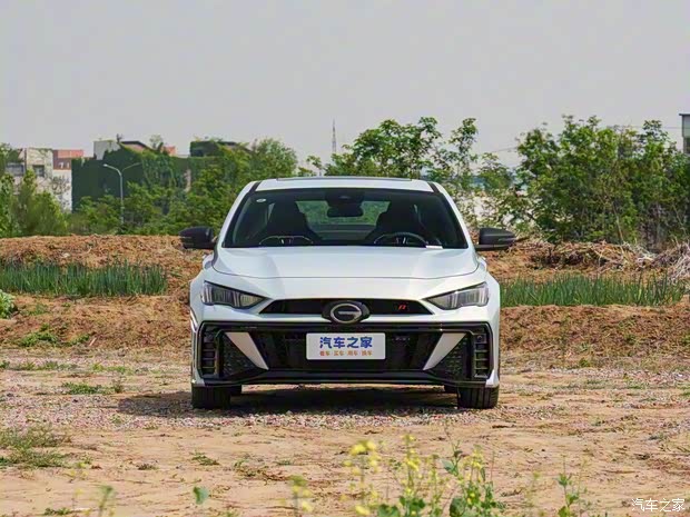 广汽乘用车 影豹 2024款 400T 自动 R PRO版 广汽乘用车 影豹 2024款 400T 自动 R PRO版