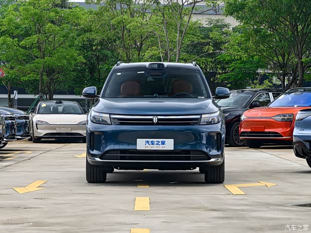 AITO 問界 問界M7 2024款 煥新版 1.5T 智駕四驅(qū)Max版 6座