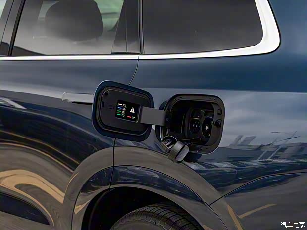 AITO 問界 問界M7 2024款 煥新版 1.5T 智駕四驅(qū)Max版 6座