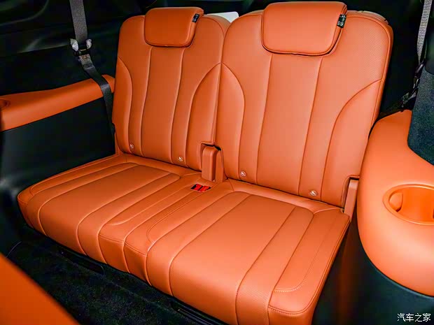 AITO 問界 問界M7 2024款 煥新版 1.5T 智駕四驅(qū)Max版 6座