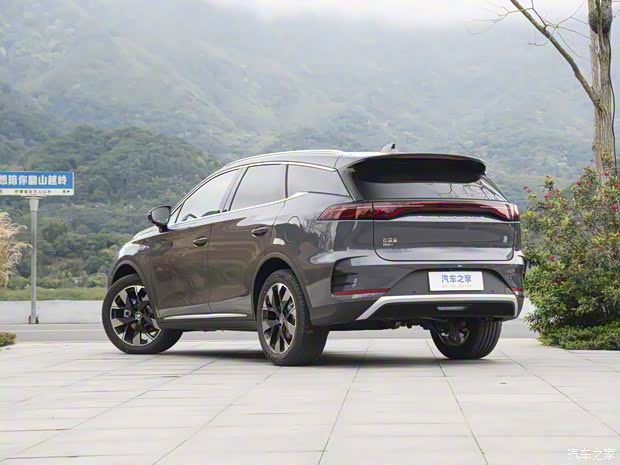 比亚迪 唐新能源 2024款 DM-i 荣耀版 112KM 旗舰型 比亚迪 唐新能源 2024款 DM-i 荣耀版 112KM 旗舰型