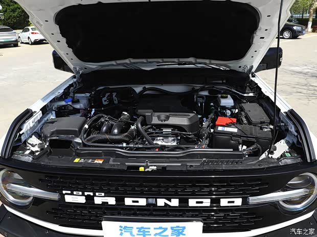 江铃福特 福特烈马 2024款 2.3T 荒地