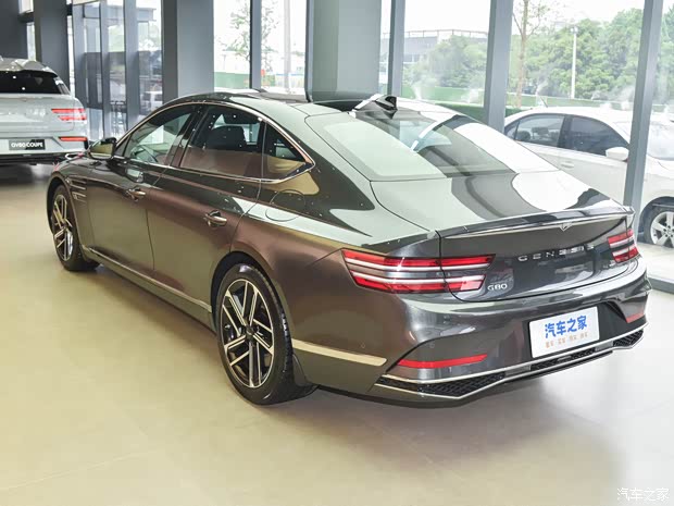 捷尼赛思 捷尼赛思G80 2024款 2.5T 后驱旗舰版 捷尼赛思 捷尼赛思G80 2024款 2.5T 后驱旗舰版