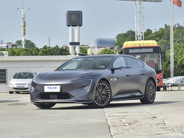 阿维塔科技 阿维塔12 2024款 650 三激光四驱GT版