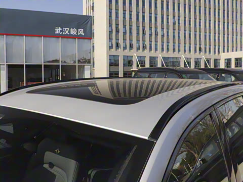 2025款 636Ultra智驾版 5座 2025款 636Ultra智驾版 5座