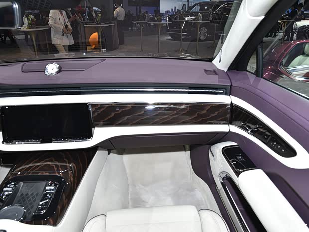 一汽红旗 红旗国雅 2024款 4.0T