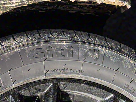 2025款 DM-i 智驾版 125KM精英型 2025款 DM-i 智驾版 125KM精英型