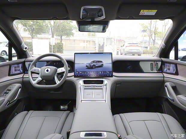 腾势汽车 腾势N9 2025款 高配版