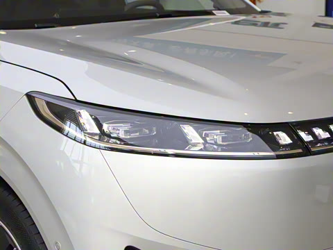 2025款 636Ultra纯电版 6座 2025款 636Ultra纯电版 6座