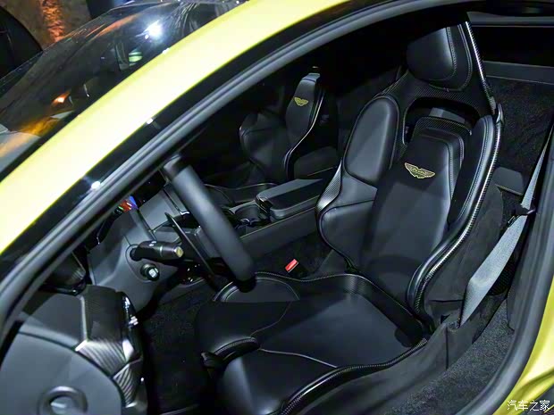 阿斯頓·馬丁 V8 Vantage 2024款 4.0T V8 Coupe