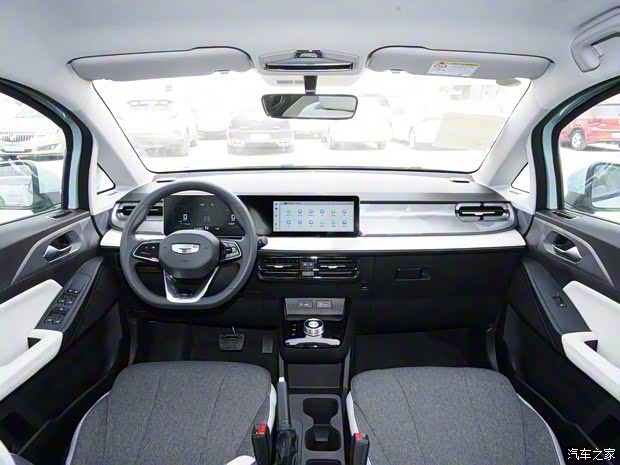 吉利几何 吉利几何E萤火虫 2024款 301km 龙腾版 吉利几何 吉利几何E萤火虫 2024款 301km 龙腾版