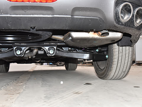 2025款 冠军版 1.5T DCT冠军MAX+ 5座 2025款 冠军版 1.5T DCT冠军MAX+ 5座