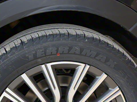 2025款 冠军版 1.5T DCT冠军MAX 7座 2025款 冠军版 1.5T DCT冠军MAX 7座