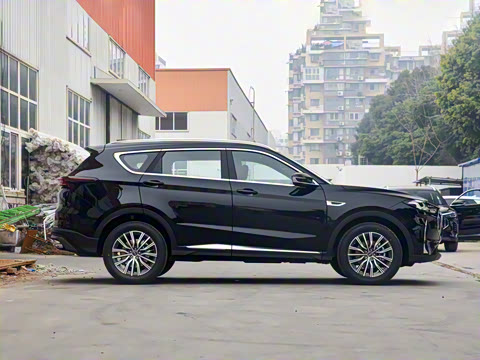 2025款 冠军版 1.5T DCT冠军PRO 5座 2025款 冠军版 1.5T DCT冠军PRO 5座