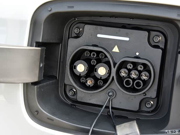 奇瑞汽车 风云T9 2024款 120 长续航版旗舰型 7座