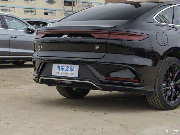 比亞迪 漢 2024款 DM-i 121KM 尊貴型