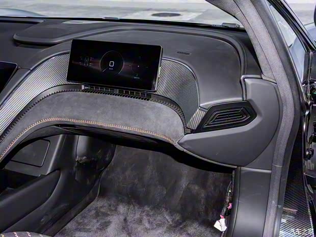 仰望 仰望U9 2023款 四电机 仰望 仰望U9 2023款 四电机