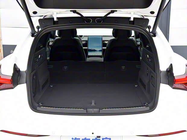 合众汽车 哪吒S猎装 2024款 纯电510 MAX版 合众汽车 哪吒S猎装 2024款 纯电510 MAX版