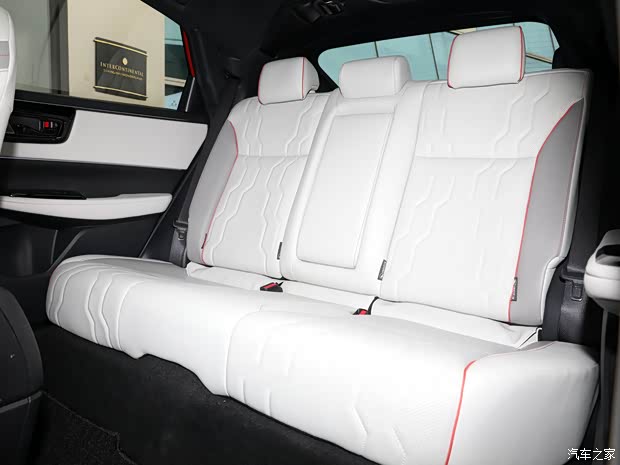 东风本田 猎光e:NS2 2024款 驭光版 东风本田 猎光e:NS2 2024款 驭光版