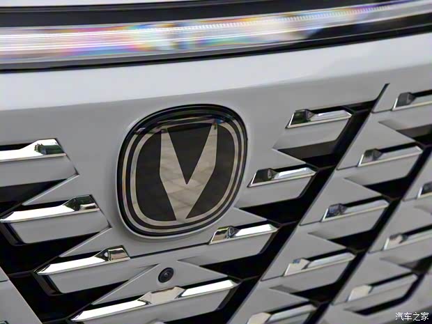 长安汽车 长安CS75 PLUS 2025款 第四代 1.5T 试装车 长安汽车 长安CS75 PLUS 2025款 第四代 1.5T 试装车