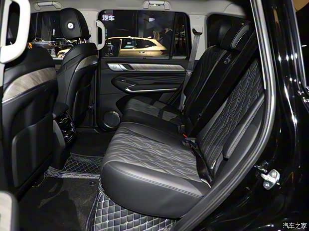 長城汽車 坦克500新能源 2024款 Hi4-T 黑武士版