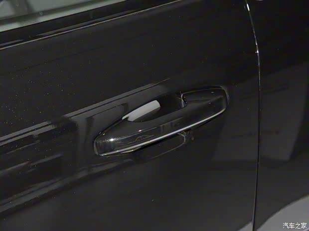 沃尔沃亚太 沃尔沃XC40 2024款 B4 四驱智远极夜黑版 沃尔沃亚太 沃尔沃XC40 2024款 B4 四驱智远极夜黑版