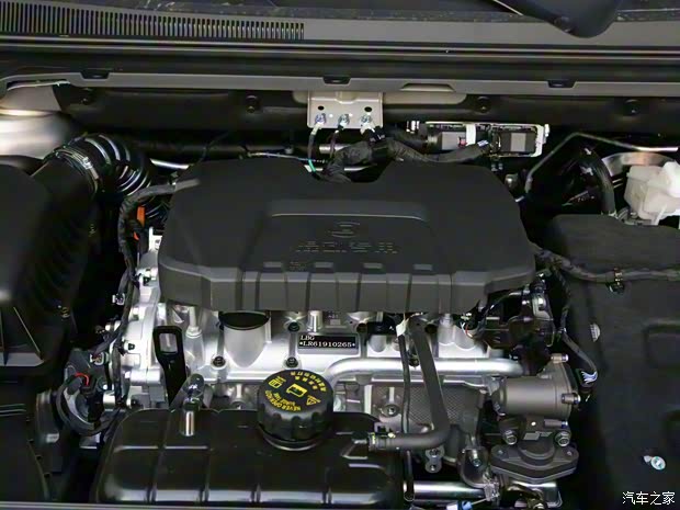 上汽通用五菱 五菱星光S 2024款 60km 進階型