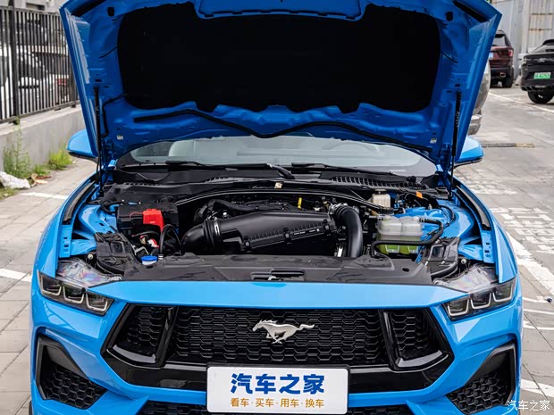 福特(進(jìn)口) Mustang 2024款 2.3L EcoBoost 敞篷運(yùn)動(dòng)版