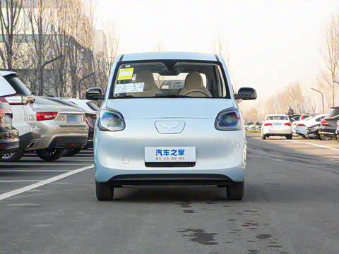 2025款 四门版 臻享款 2025款 四门版 臻享款