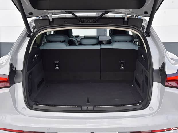 合眾汽車 哪吒S獵裝 2024款 增程300 Pro版