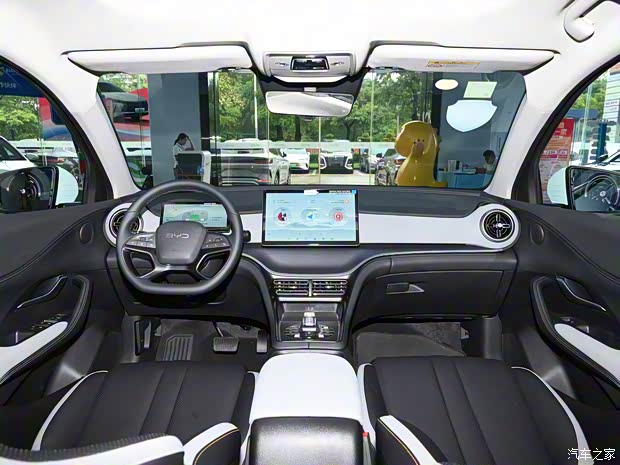 比亞迪 海獅05 DM-i 2025款 DM-i 115KM尊榮型