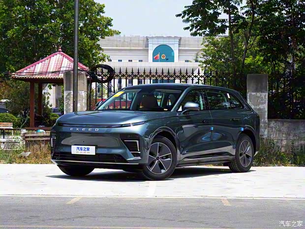 星途 星纪元 ET 2024款 增程 200 Plus 星途 星纪元 ET 2024款 增程 200 Plus