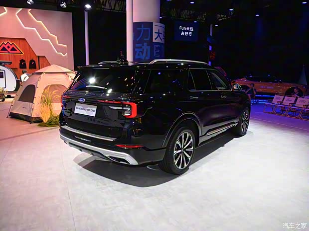 长安福特 探险者 2024款 EcoBoost 285 四驱高配版 长安福特 探险者 2024款 EcoBoost 285 四驱高配版
