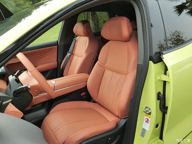 深蓝汽车 深蓝S07 2024款 S07 215Max 乾崑智驾ADS SE增程版