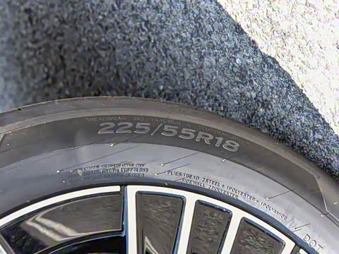 2024款 改款 E 260 L 4MATIC 2024款 改款 E 260 L 4MATIC