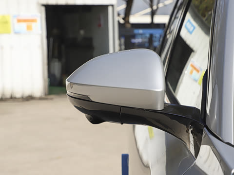 2025款 636Max纯电版 5座 2025款 636Max纯电版 5座