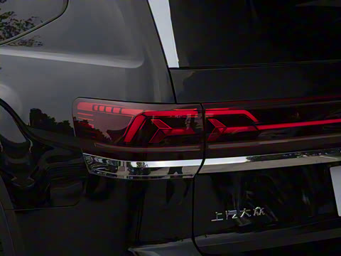 2024款 330TSI 两驱龙腾版 2024款 330TSI 两驱龙腾版