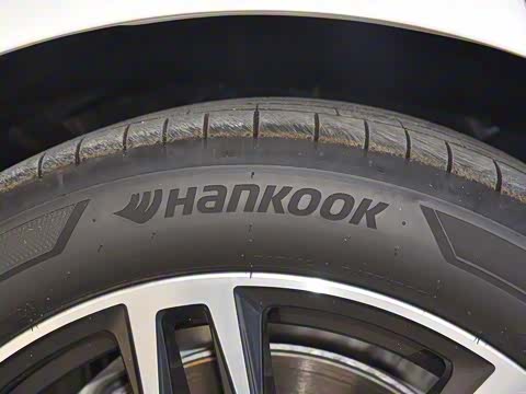 2024款 530Li 领先型 M运动套装 2024款 530Li 领先型 M运动套装