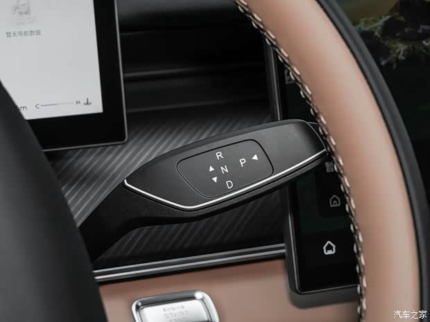 奇瑞汽车 瑞虎8 L 2024款 2.0T 两驱豪华版 7座