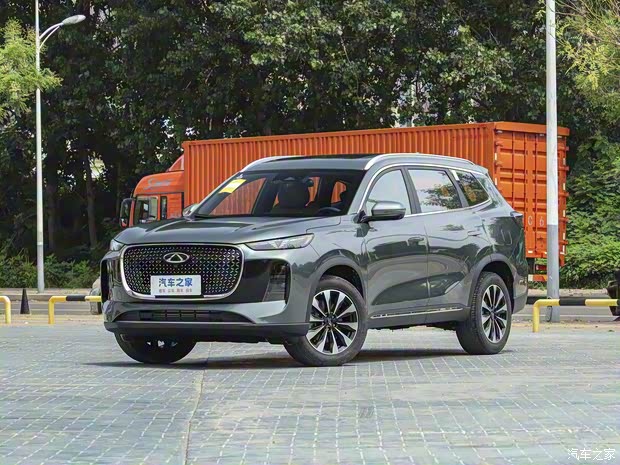 奇瑞汽车 瑞虎8 PLUS 2025款 290TGDI DCT尊贵型 奇瑞汽车 瑞虎8 PLUS 2025款 290TGDI DCT尊贵型