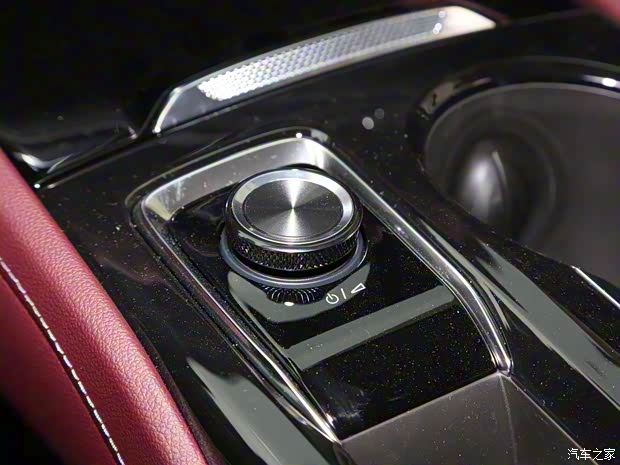 上汽通用别克 昂科威 2024款 昂科威Plus 28T 上汽通用别克 昂科威 2024款 昂科威Plus 28T